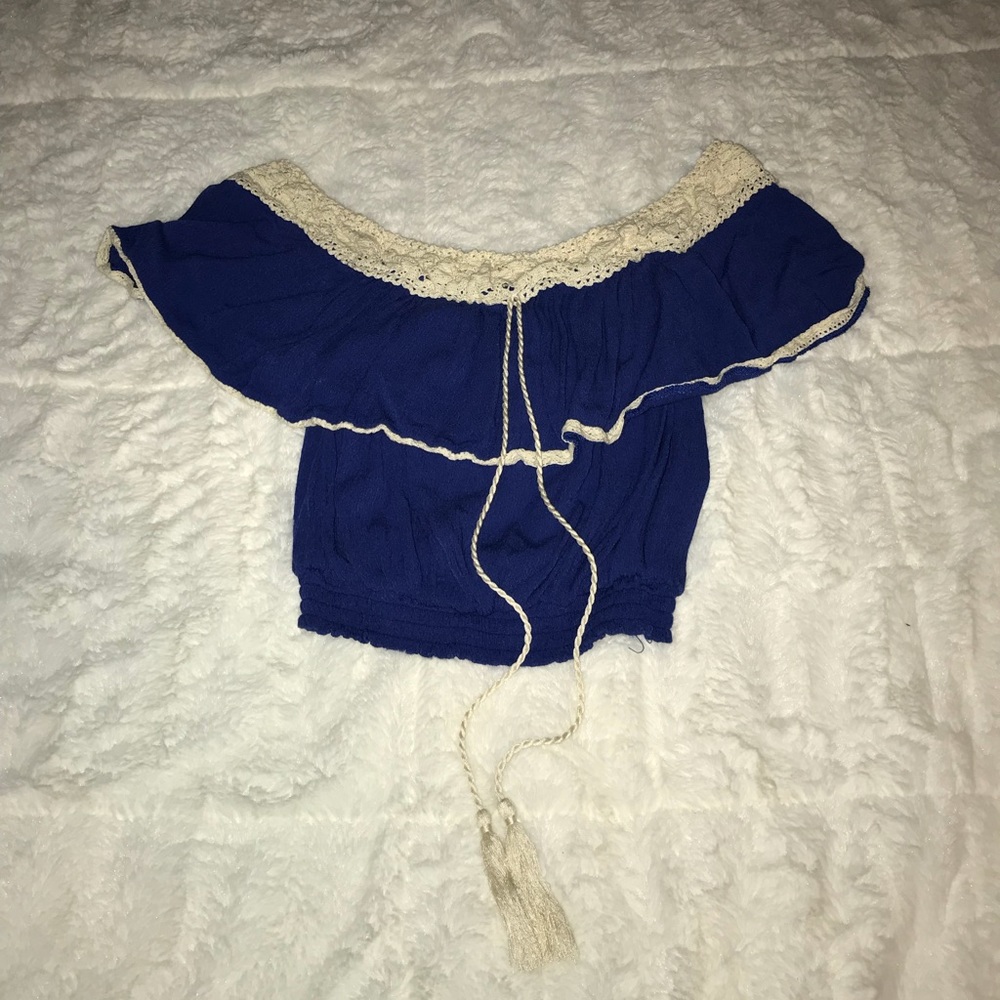 Off-Shoulder Crochet Crop Top